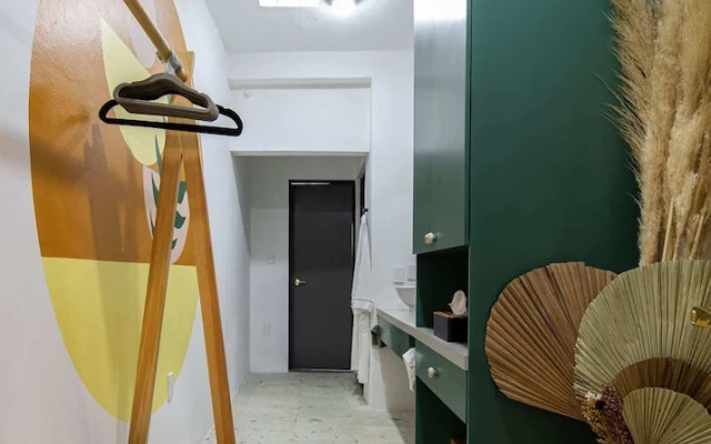 Sleeps 9 Outdoor Space Pingpong Table in Villa