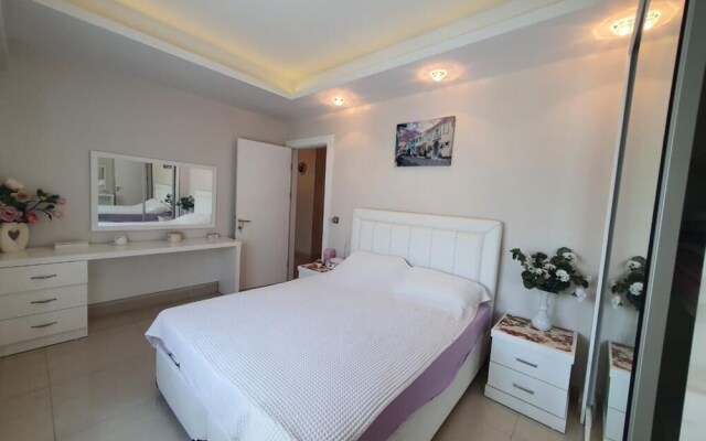 Alanya Azura Family Style