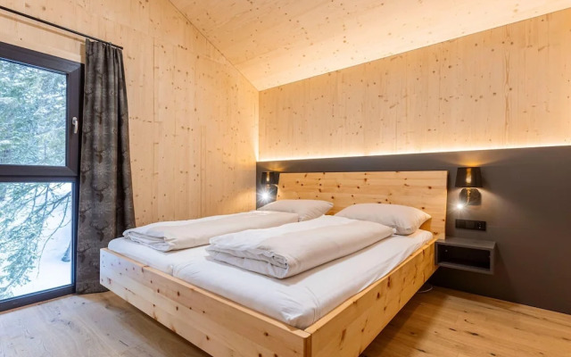 Appealing Chalet With Finnish Sauna