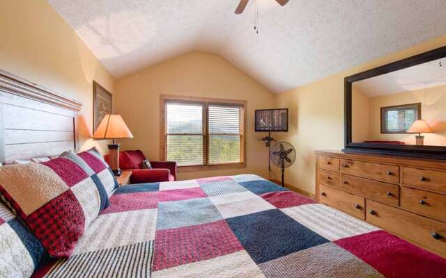 Highpoint Escape - Three Bedroom Cabin