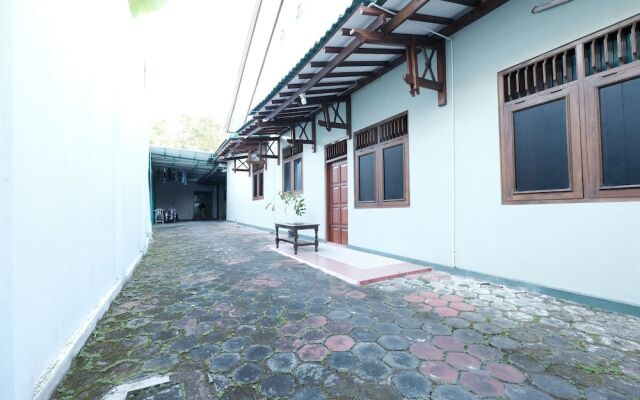 SPOT ON 92068 Pudja Kesuma Homestay Syariah Yogyakarta