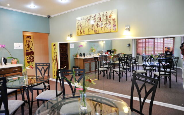 Culture Crossroads Inn