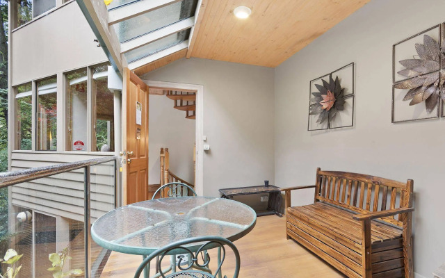 Linden Gardens Rainforest Retreat