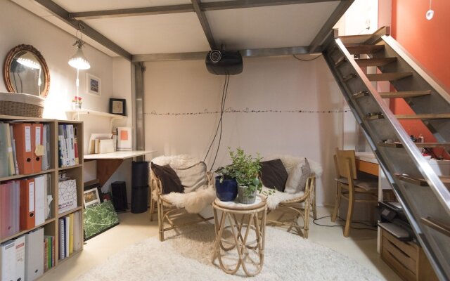 Characterful Bastille Hideaway