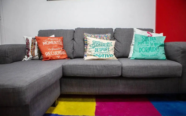 Cosy 2Bed in Madrid weasy Airport access