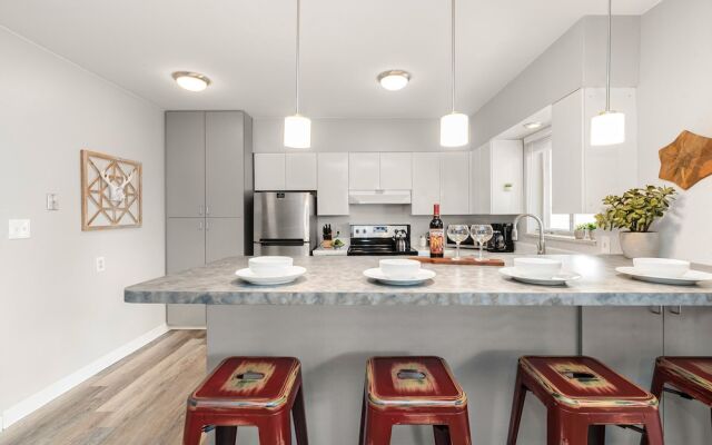 Breathtaking Condo in the Heart of Old Town