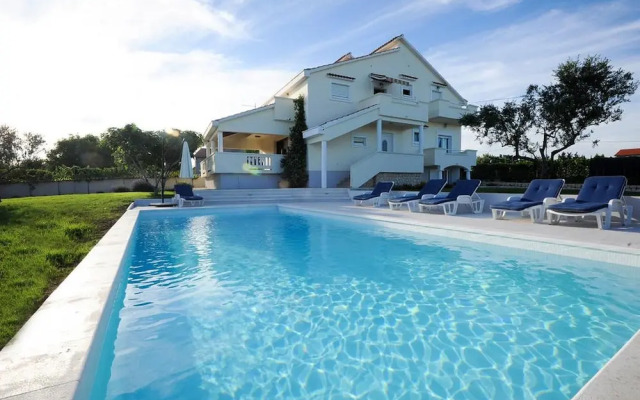 Villa Matea