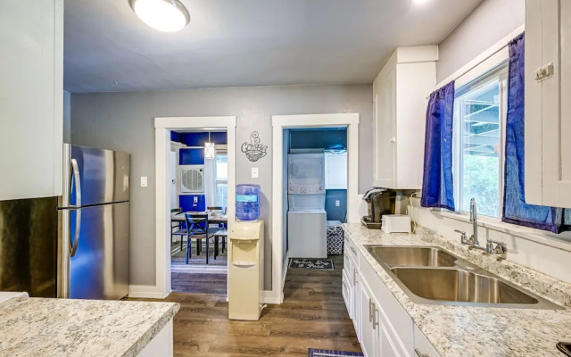 Visalia Vacation Rental Near Sequoia National Park