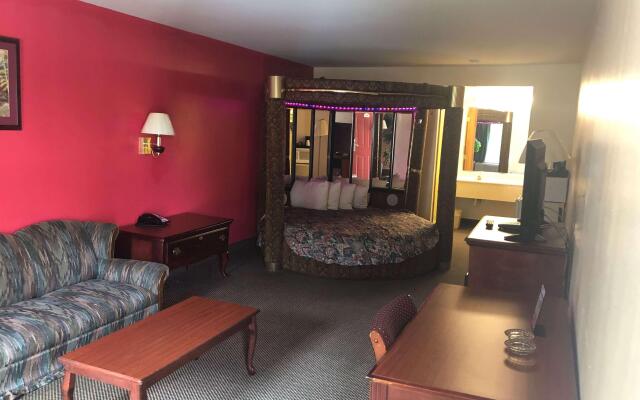 Brentwood Inn & Suites