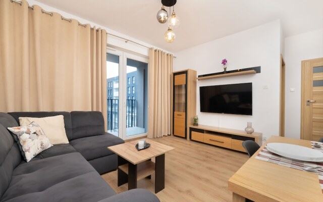 Apartment Manufaktura Łódź by Renters