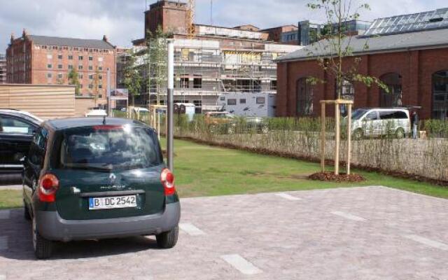 Kaikante mit Meerblick, Balkon & Parkplatz am Hafen - ABC155