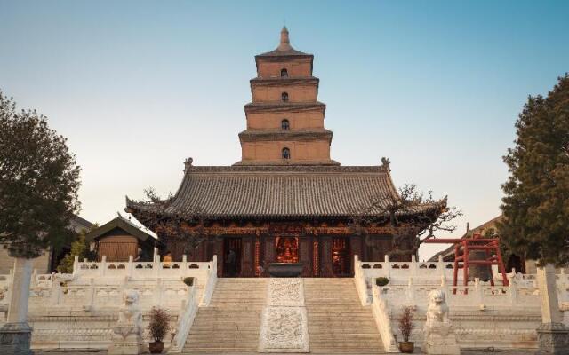 Xana Hotelle (Xi'An Big Wild Goose Pagoda)