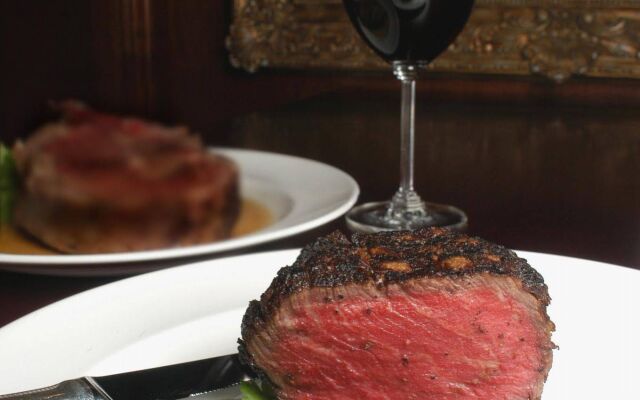 Market Pavilion Hotel