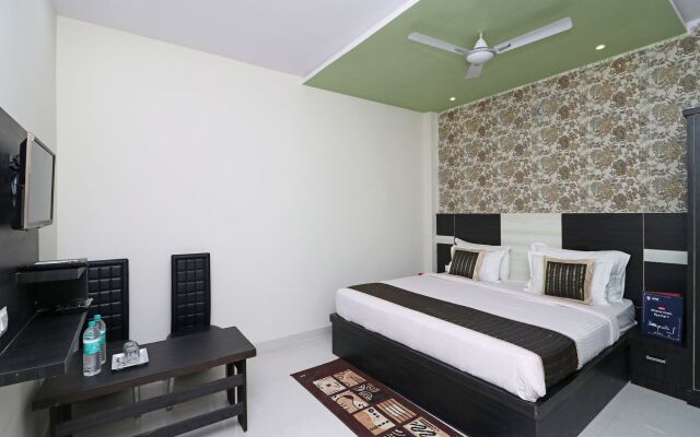 OYO 10133 Hotel Rama Grand HS