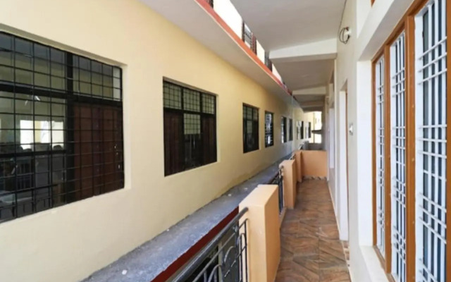 OYO 23141 Kanak Palace Barkot