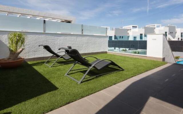 Penthouse Oasis Beach Los Altos