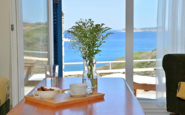 Andros Homes Sea Side Apartment & Studio