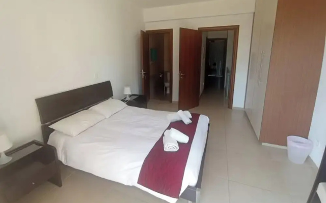 2 Bedroom House Sleeps 6 - Pool, Hot Tub, Garden