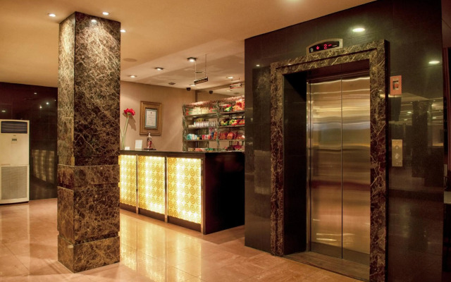 Grand Sakura Hotel