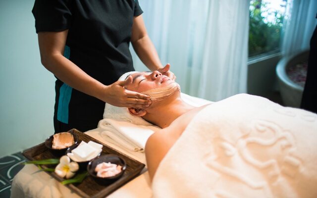 La Residence Blanc D' Angkor