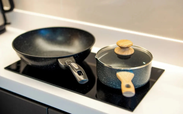 Cozy LakeSide apartments in Laguna