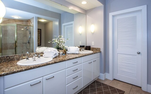 Crd0413 3 Bedroom Condo