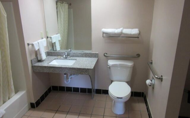 Royal Inn & Suite