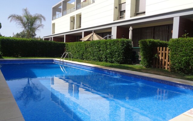 Casa Diams by Algarkasa