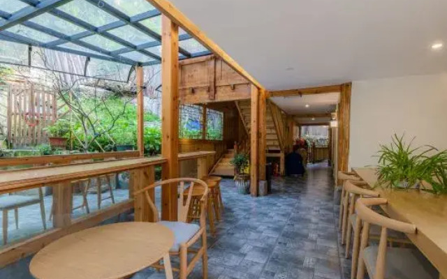 Picking up Light Preface·Xiansi Homestay