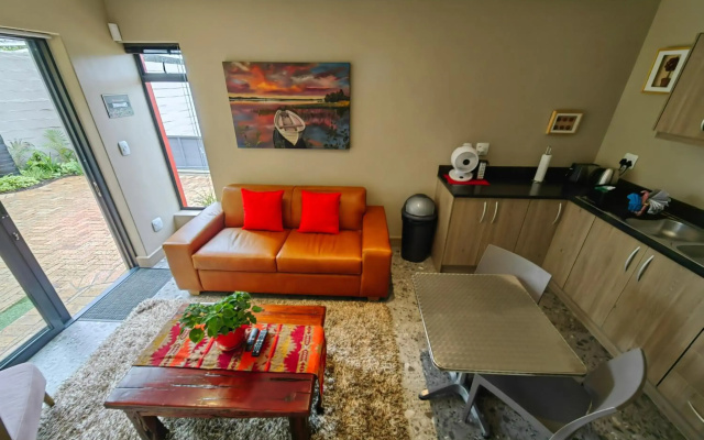 Karibu Self-catering Accommodation