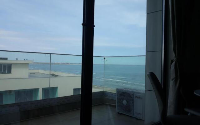 Sandy beach 1