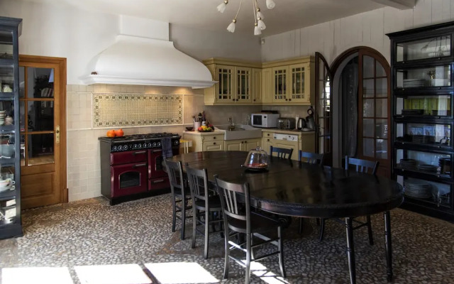 Les Deux Abbesses en Vert