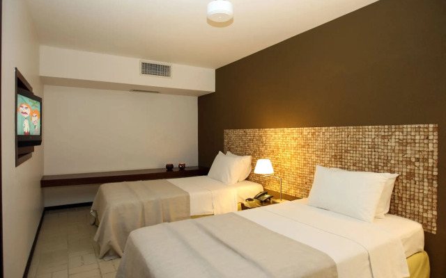 San Marino Suite Hotel