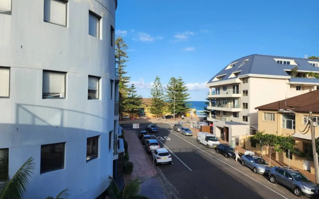 Quaint 1BD on the Doorstep of Manly Beach