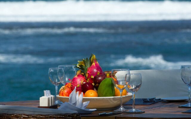 Majapahit Beach Villas