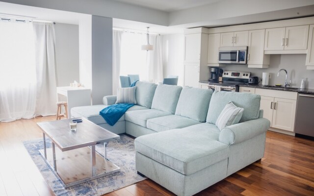 Simply Comfort. King's Wharf Apartments