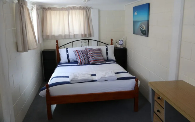 Sailor's Rest Holiday House