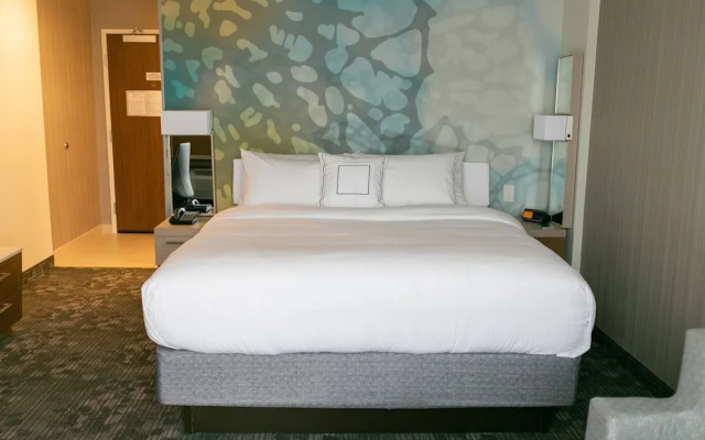 Courtyard by Marriott Elkhart