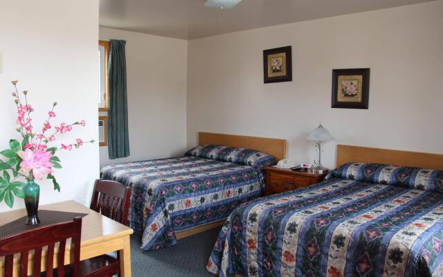 Lakehead Motel
