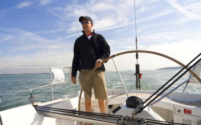 Martı Hemithea Hotel