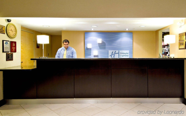 Holiday Inn Express & Suites Surrey by IHG