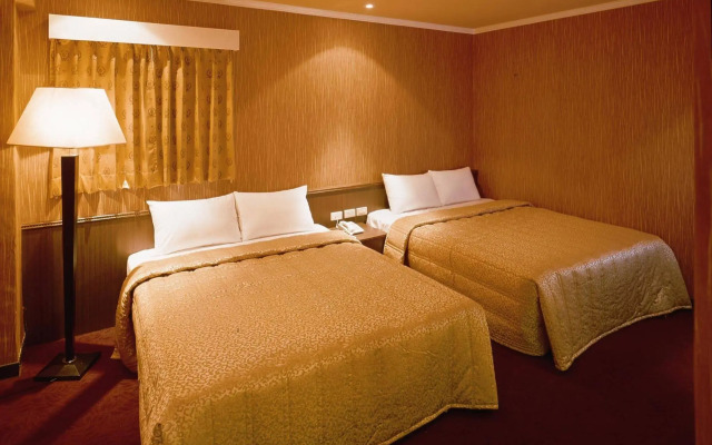 Huahou Hotel