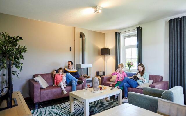 Villa With Sauna & Bubble Bath in Limburg