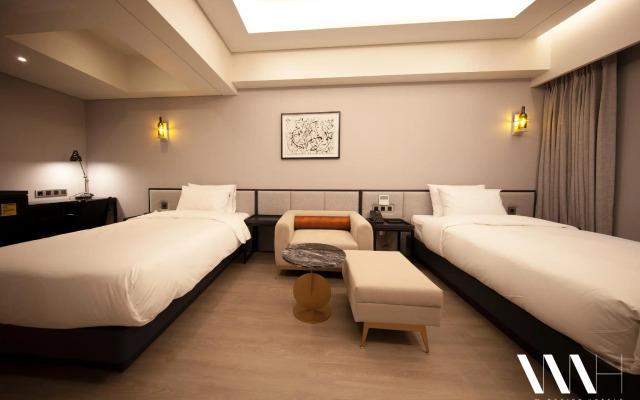 Yeonsan Hound Hotel