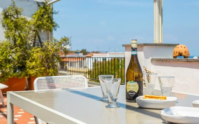 Blu Infinity Terrace on Ischia Center