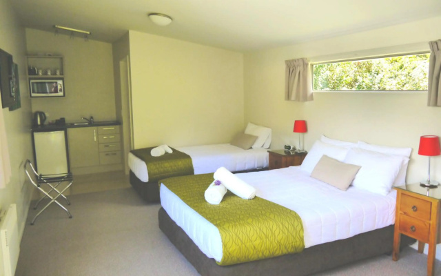 Franz Josef Top 10 Holiday Park – Guest Rooms – Franz Josef