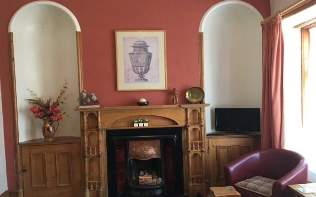 Rossmount Guest House