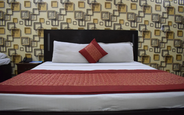 Hotel Royal Holidays – Guest Rooms – Delhi