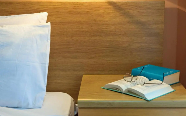 Anesis Hotel
