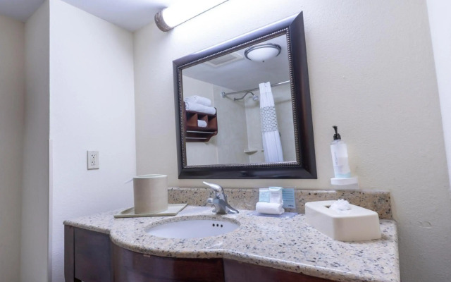 Hampton Inn by Hilton Guadalajara-Aeropuerto